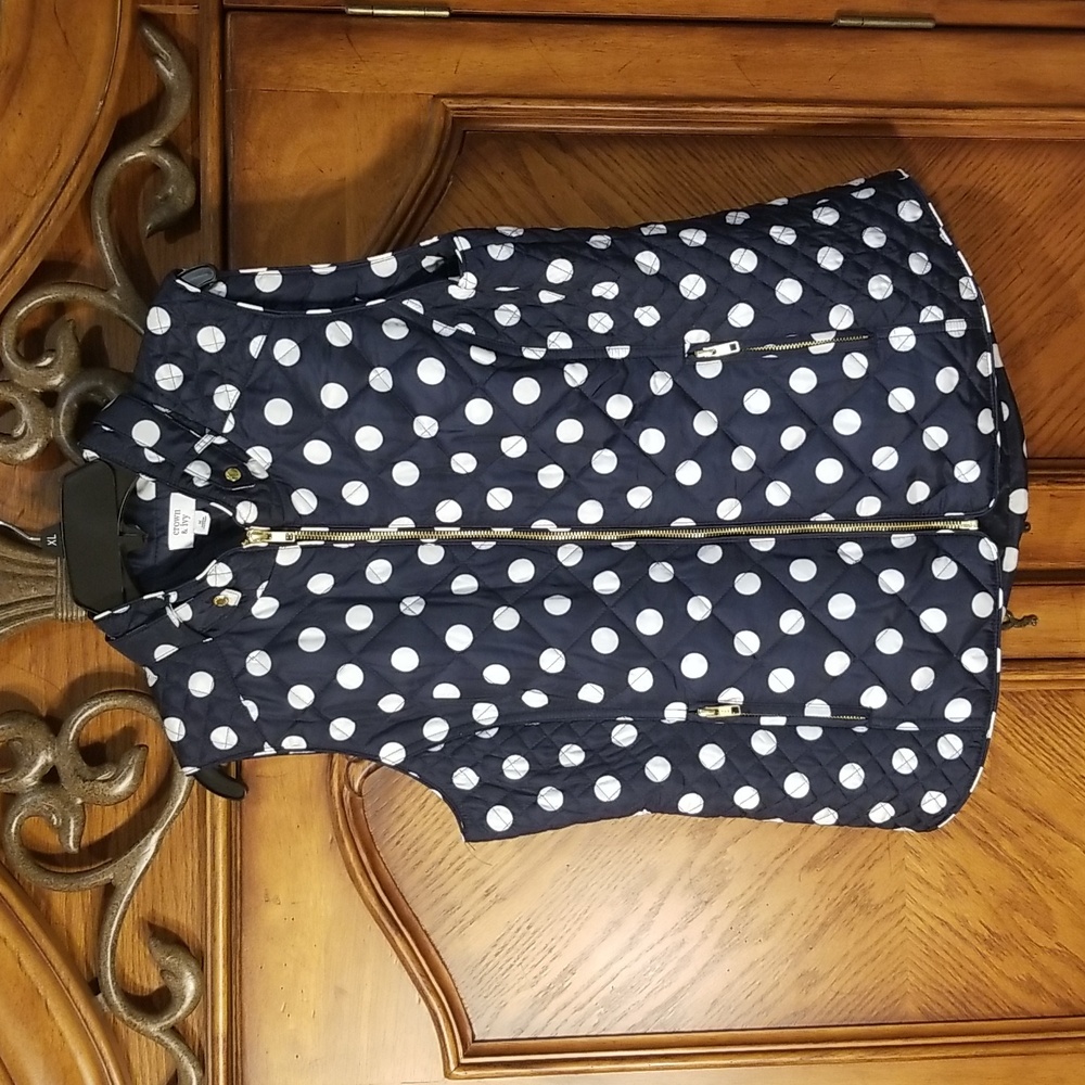 Crown & Ivy Women's Vest Size Medium
